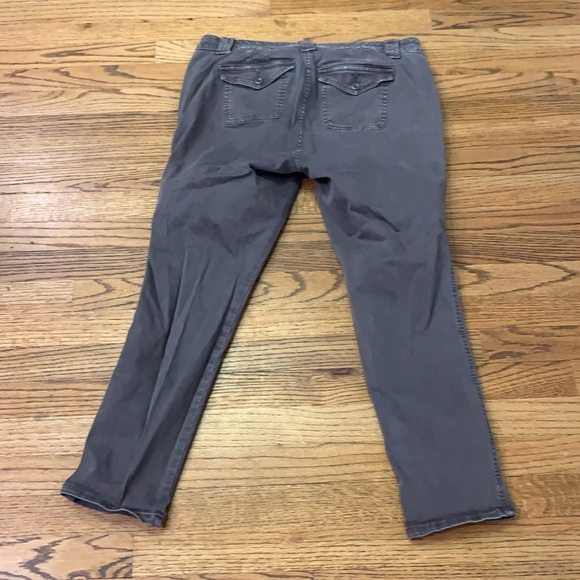 Torrid Gray Distressed Chino Pant sz: 12 - Picture 4 of 7